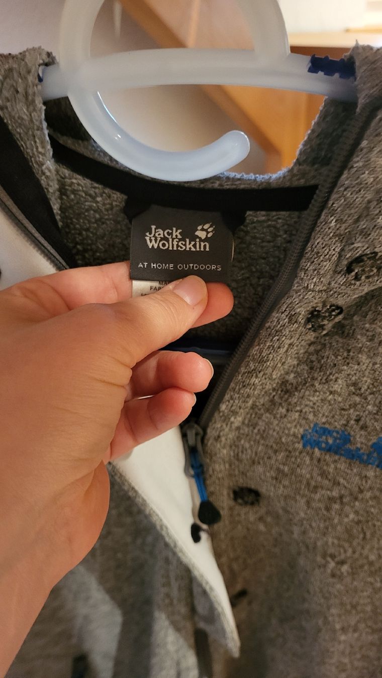 Jack Wolfskin Jacken: Jack Wolfskin Fleecejacke grau – Gebraucht aus Muolen von Simi897 2