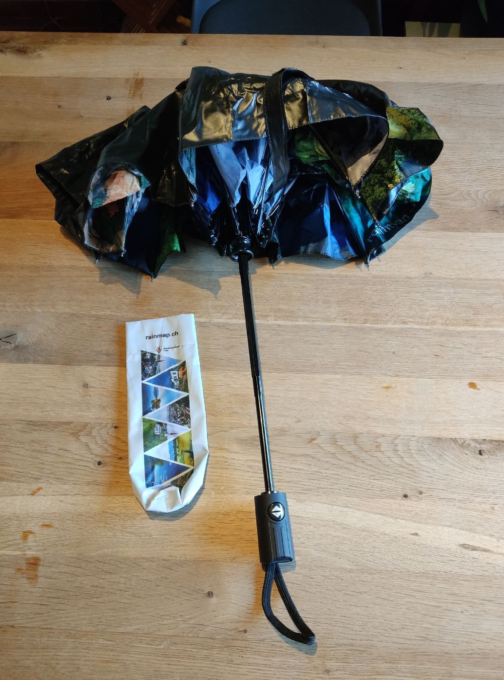 Parapluies: Regenschirm Rainmap - Gemeinde Cham - mit Schutzhülle - neu – Neuf avec emballage d'origine à Zofingen par Justice79 4