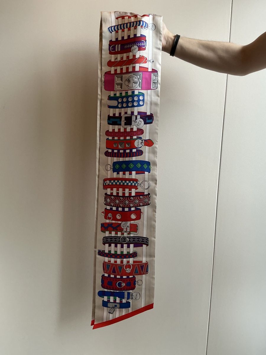 Hermès Foulard & Sciarpe: Seidentuch von Hermès – Usato da Zürich venduto da lukasg.meier 2