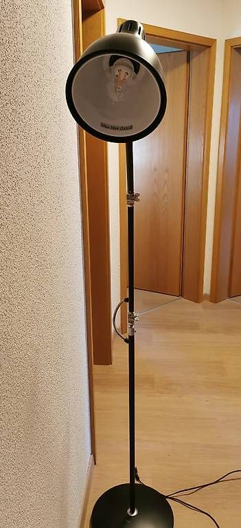 Lampade: Stehlampe  – Usato da Amlikon- Bissegg venduto da Simhunk 2