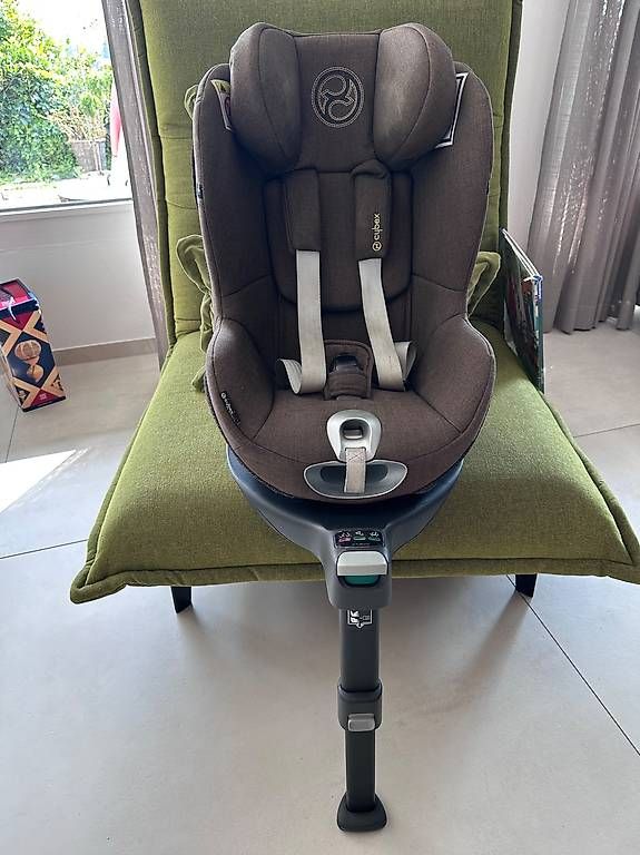Seggiolini per auto: Cybex Sirona Z i-Size inkl. Base – Usato da Lufingen venduto da adi4646 1