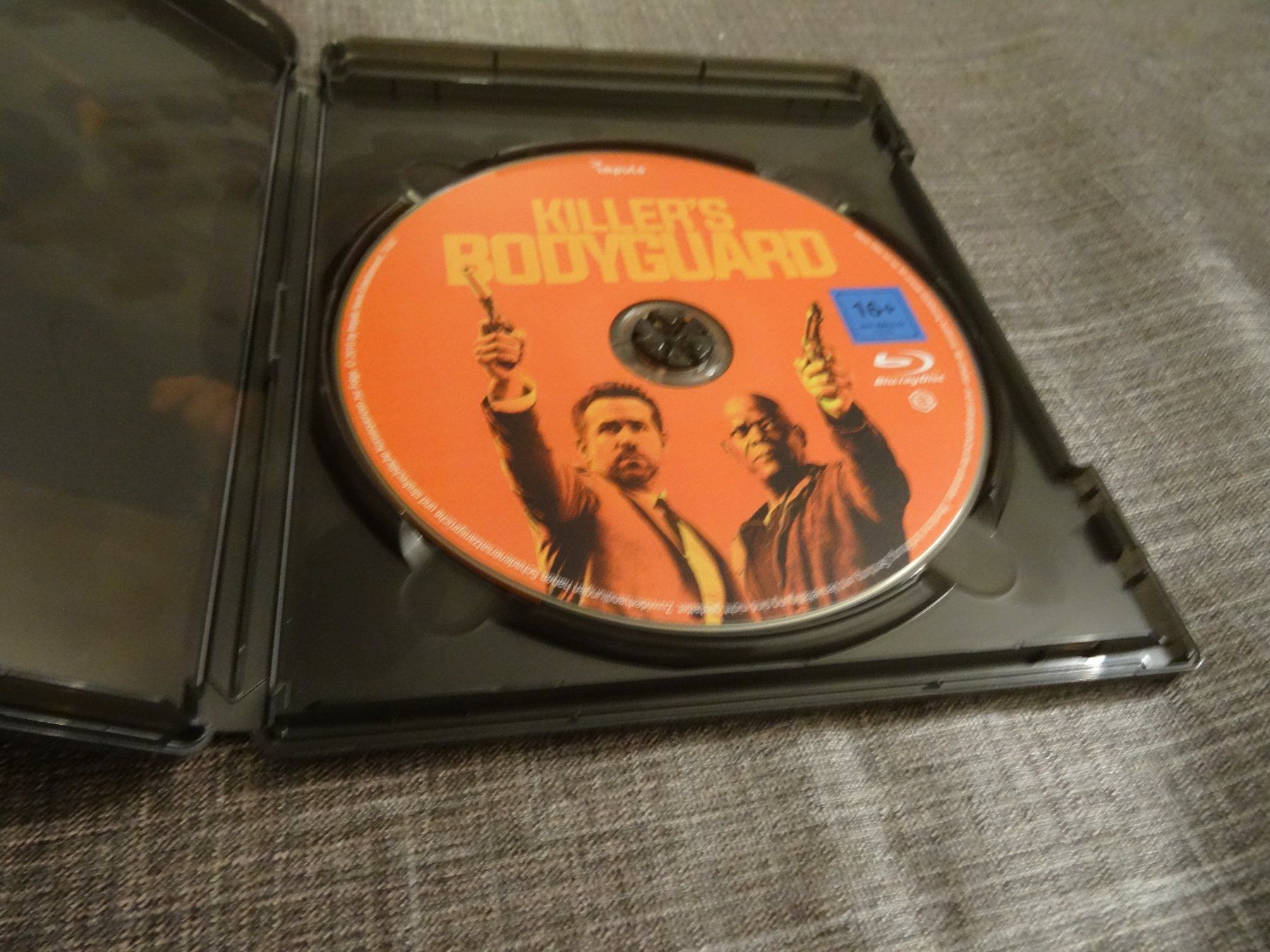 Tutti i DVDs: Blu-ray Killer's Bodyguard – Usato da Olten venduto da Disc-Verkauf 1