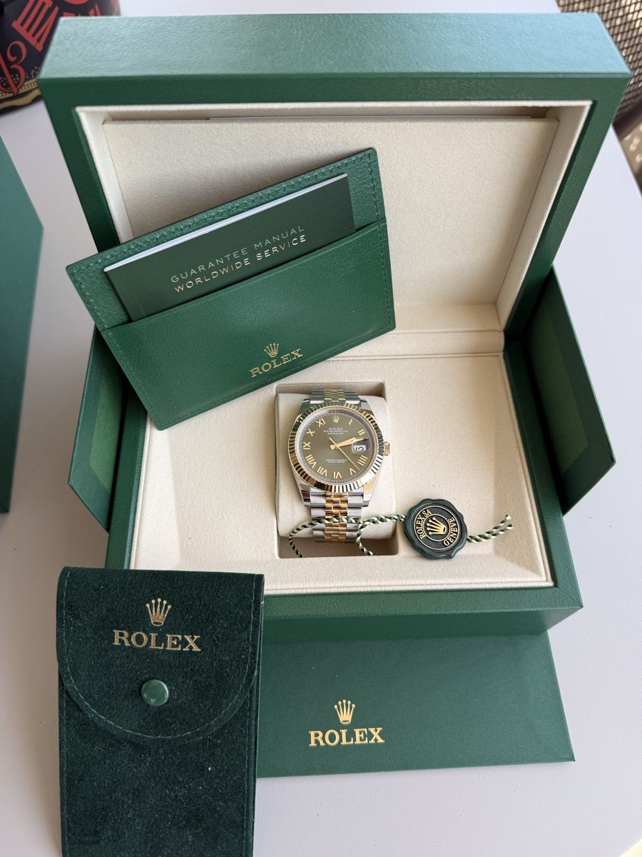Rolex Montres: Rolex datejust 41mm or jaune cadran vert – Neuf (Voir description) à Prilly par bcm15