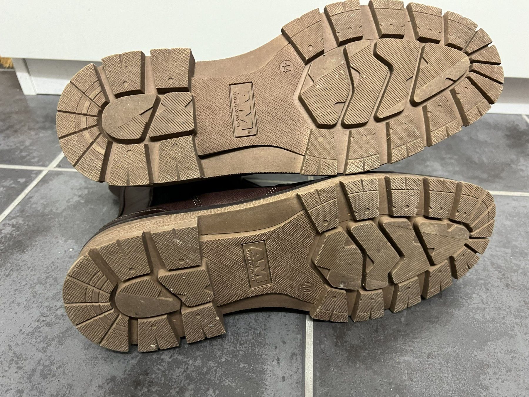 Scarpe da uomo: Leder Schuhe, wie neu!!! – Nuovo (secondo la descrizione) da Dübendorf venduto da Spray8 3