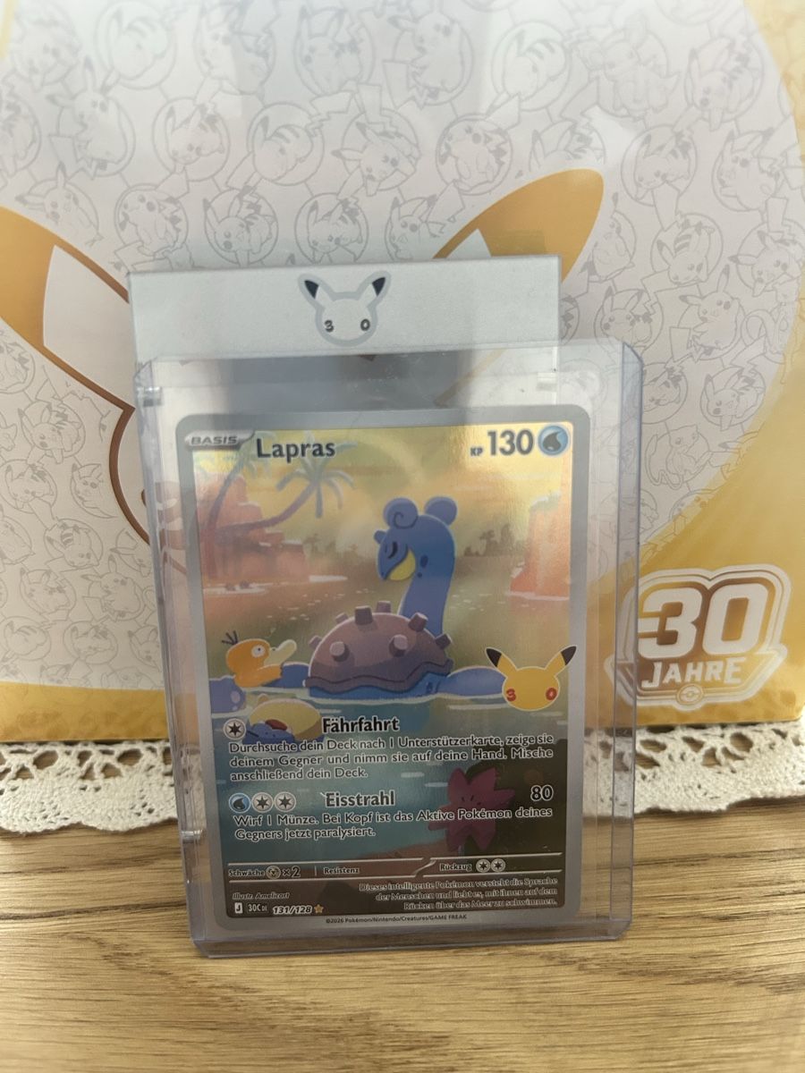 Cartoline: Pokémon 30th Lapras 131/128 – Nuovo (secondo la descrizione) da Volketswil venduto da kri_mp95