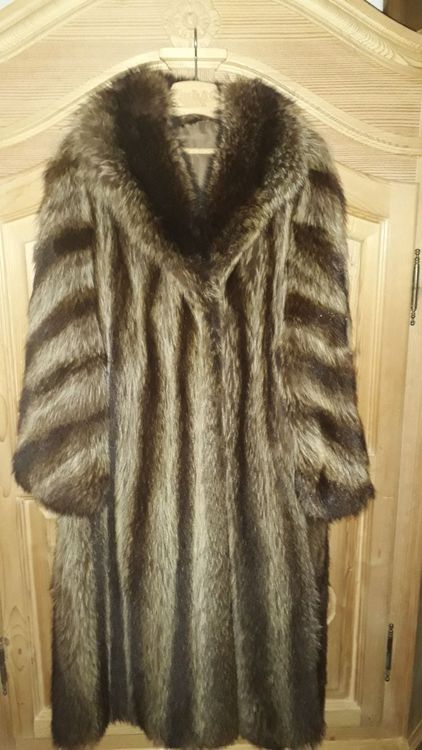 Pelzmantel (Gebraucht) in Bern für CHF 390 – nur Abholung auf