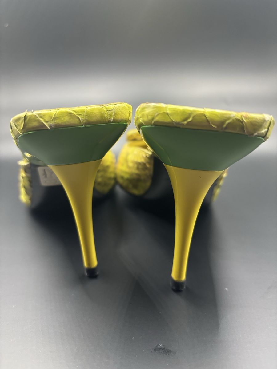 Moschino Scarpe da donna: Moschino Pumps – Usato da Buchrain venduto da Mr.Kim 3