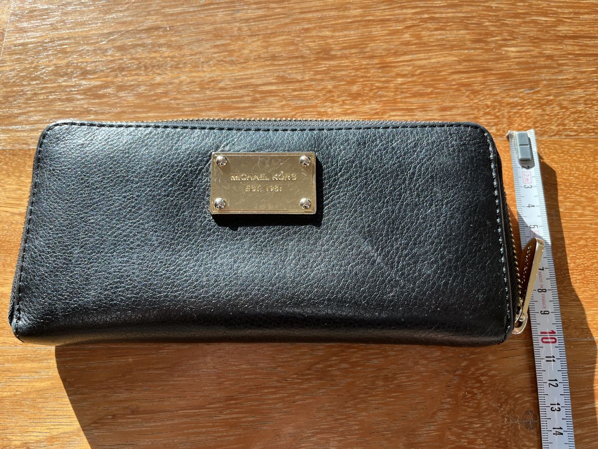 Michael Kors Portamonete: Portefeuille Michael Kors noir – Usato da Stallikon venduto da lasm 8