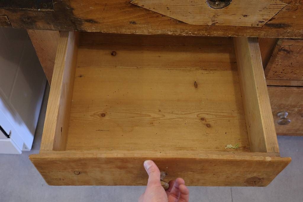 Articoli in legno: Billot de boucher avec tiroirs – Usato da Corsier-sur-Vevey venduto da ric_lb2t 2