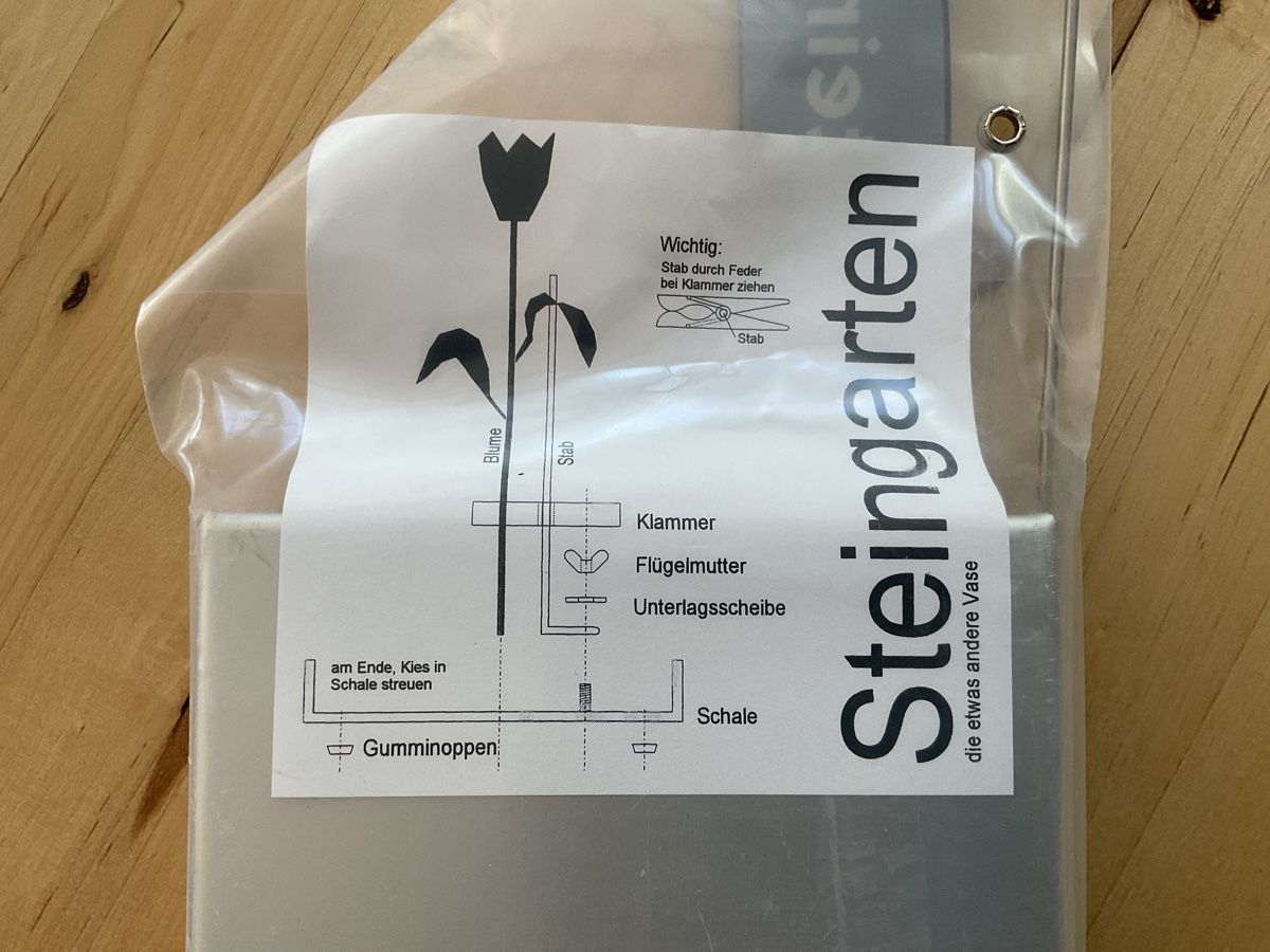 Tutte le decorazioni: Kleiner Steingarten für einzelne Blumen – Nuovo (secondo la descrizione) da Lupsingen venduto da Fabboy