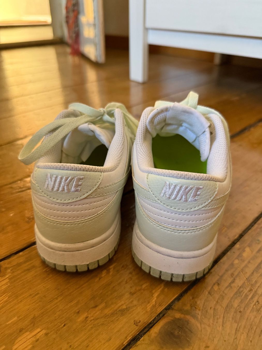 Nike Scarpe da donna: Nike Dunk low mint/weiss Grösse 38 – Usato da Zuchwil venduto da jabie 5