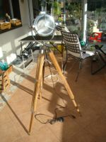 Scheinwerferlampe Stehlampe Holz Industrial Look
