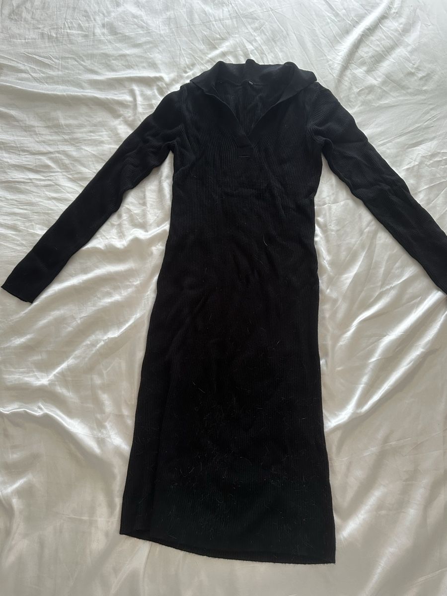 Vestiti: Schwarzes elegantes Strickkleid mit Kragen – Nuovo (secondo la descrizione) da Kirchlindach venduto da laraaa.elinaaa