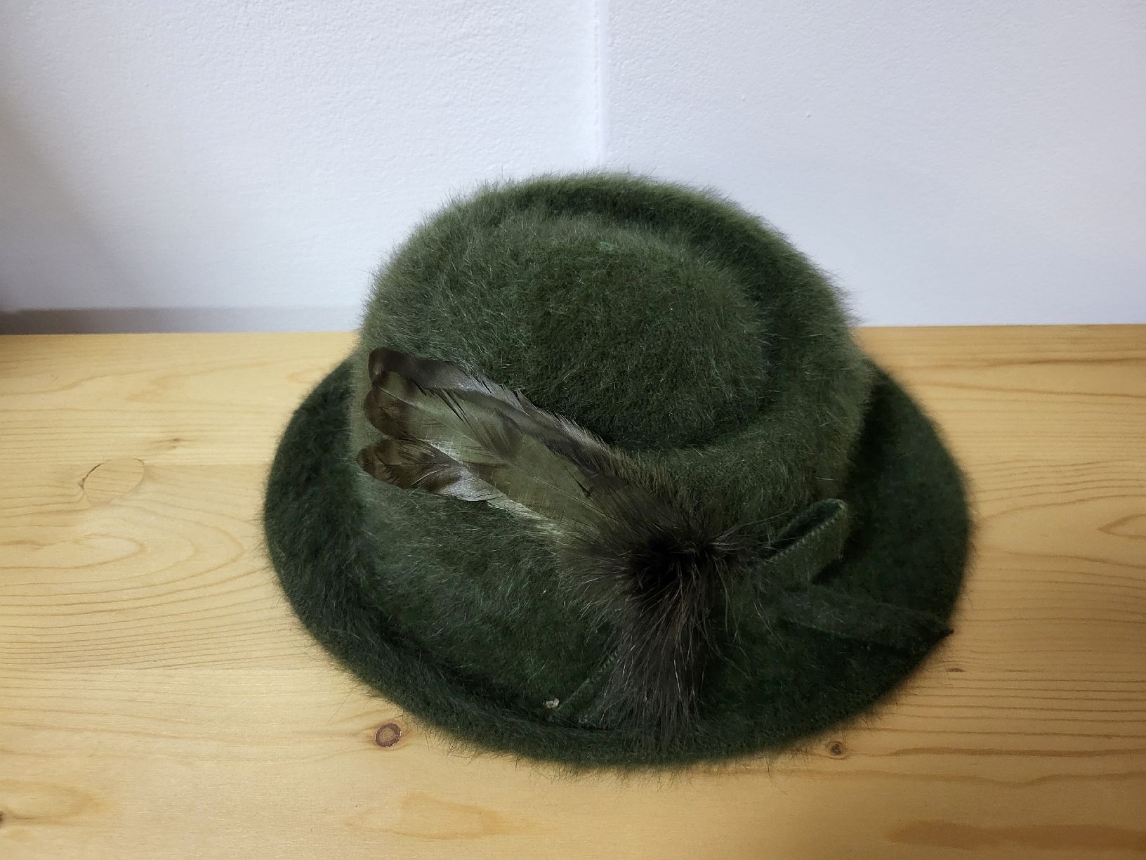 Hüte, Mützen & Caps: Damenhut warm – Gebraucht aus Horgen von 2CH70