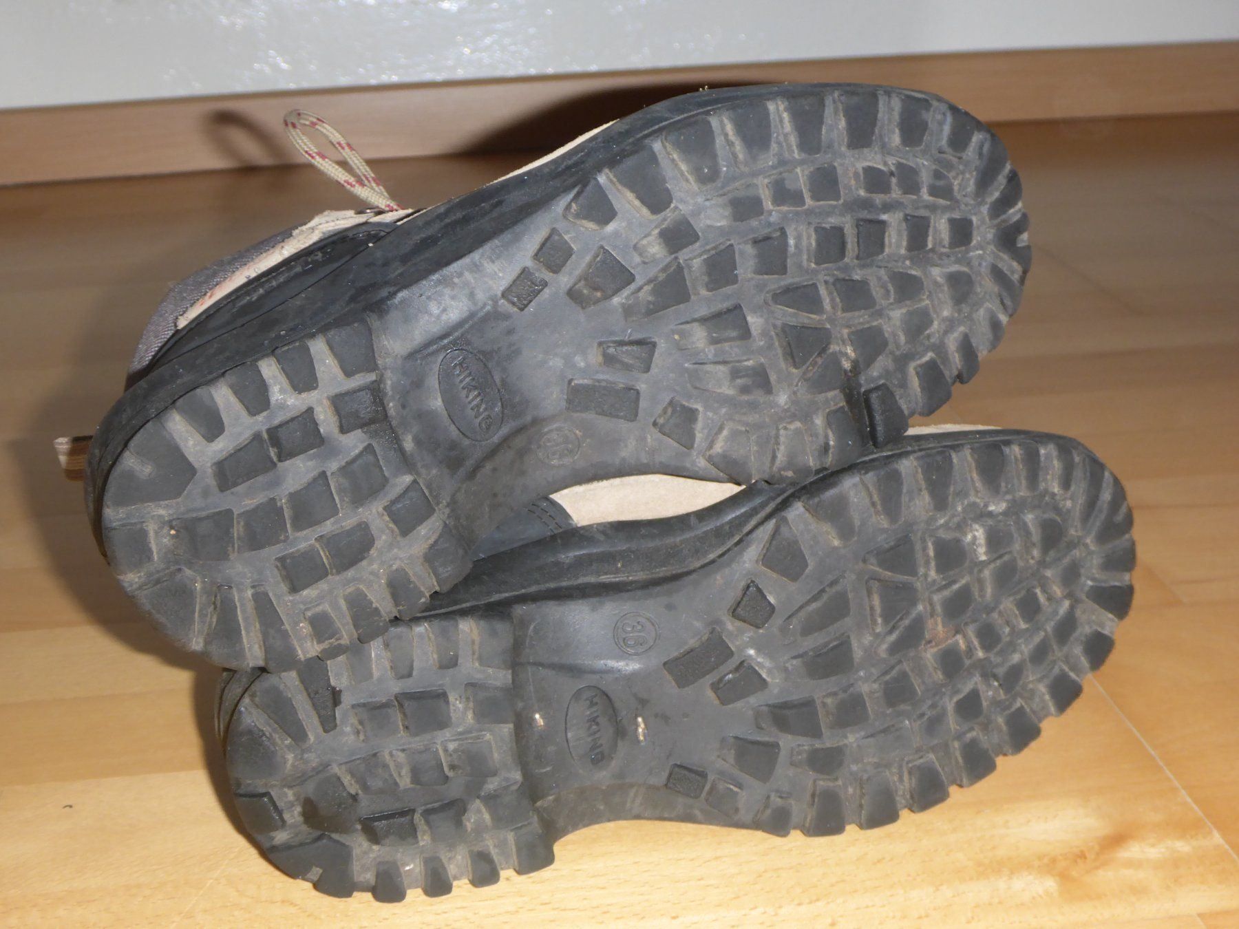 Herrenschuhe: Wanderschuhe Gr. 36 – Gebraucht aus witterswil von Bargo 2