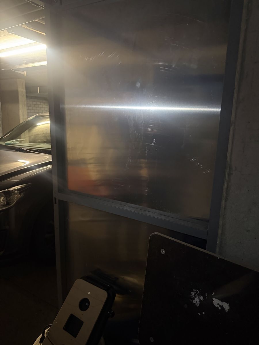 Porte: Plaque avec armature  – Usato da Brügg BE venduto da traindenuit 3