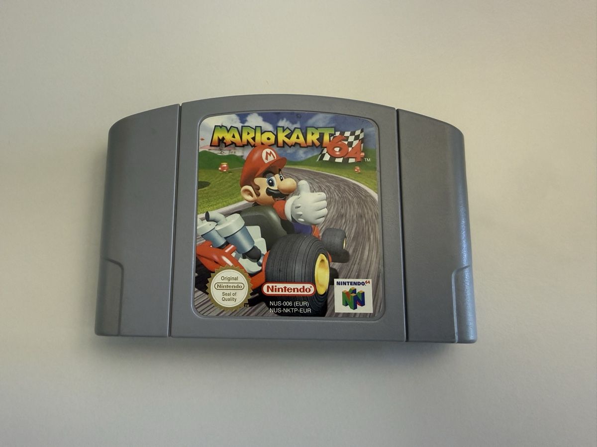 Nintendo Giochi: Nintendo 64 Mario Kart 64 – Usato da Bütschwil venduto da Tarkan1907