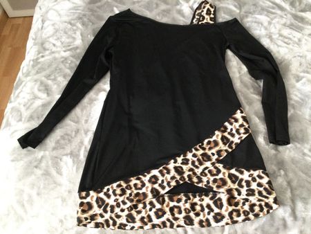 Kleid modern neu M