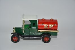 Ford Modell T Y-3 1912 Tanker  BP , Matchbox , 1:35