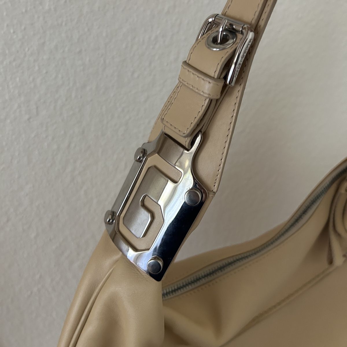Dolce & Gabbana Taschen für Damen: D&G dolce Gabanna Handtasche beige – Gebraucht aus Kreuzlingen von cheaferfest
