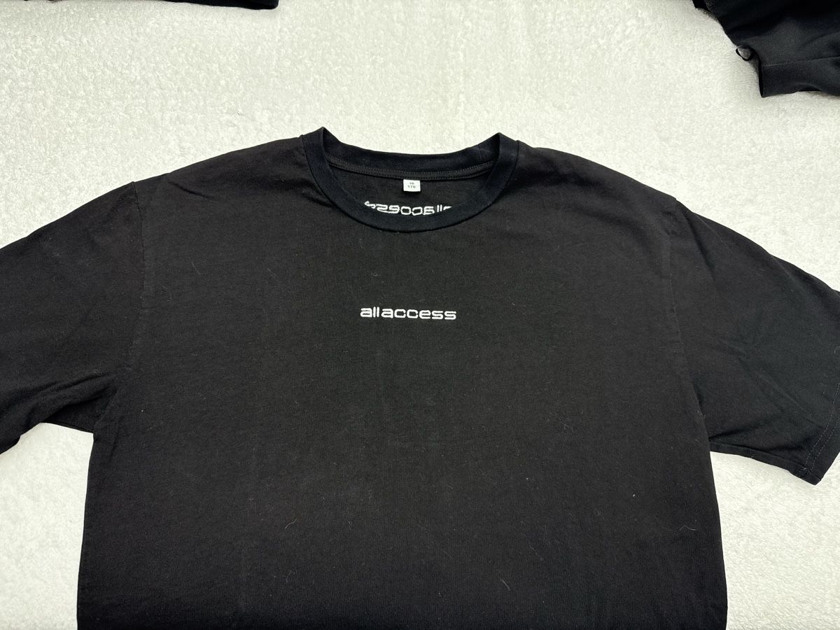 Camicie, T-shirt & Polo: Lot 3 t-shirt taille 176 – Usato da Chenens venduto da anasantos90 7