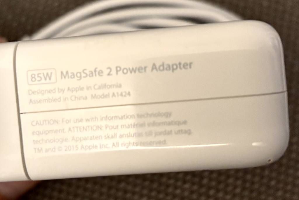 Caricabatterie: 85W MagSafe 2 Power Adapter - Model A1424 - Apple  – Usato da Zürich venduto da Octane68 4