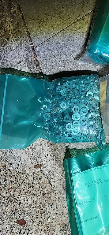 Tutti gli attrezzi: Schrauben aller Art – Nuovo e nell'imballaggio originale da Fehraltorf venduto da Werkstatt85 3