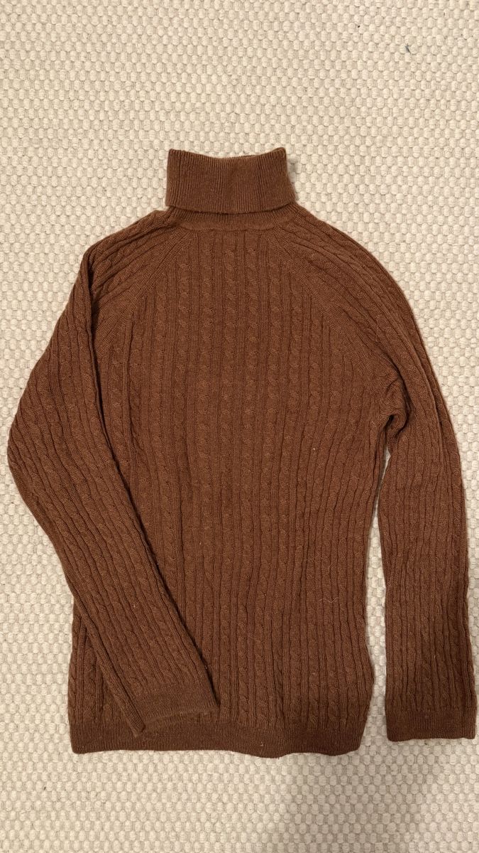 Tommy Hilfiger Maglioni & Felpe: Tommy Hilfiger Brown Wool Cable Knit Roll Neck - M – Nuovo (secondo la descrizione) da Zürich venduto da kor_pm27 3