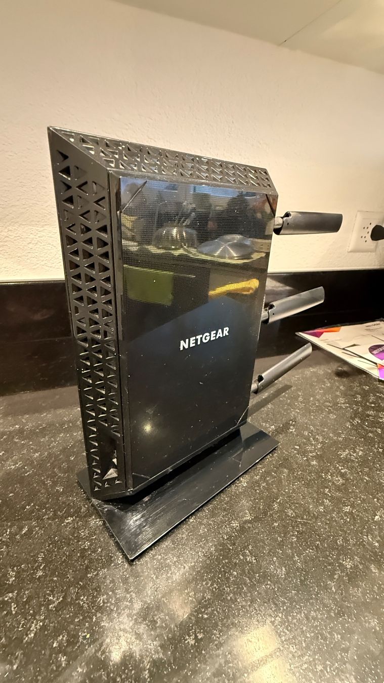 Netgear WiFi: WLAN-Repeater Netgear Nighthawk EX7000 – Usato da Zell ZH venduto da jacopo.bonfiglio