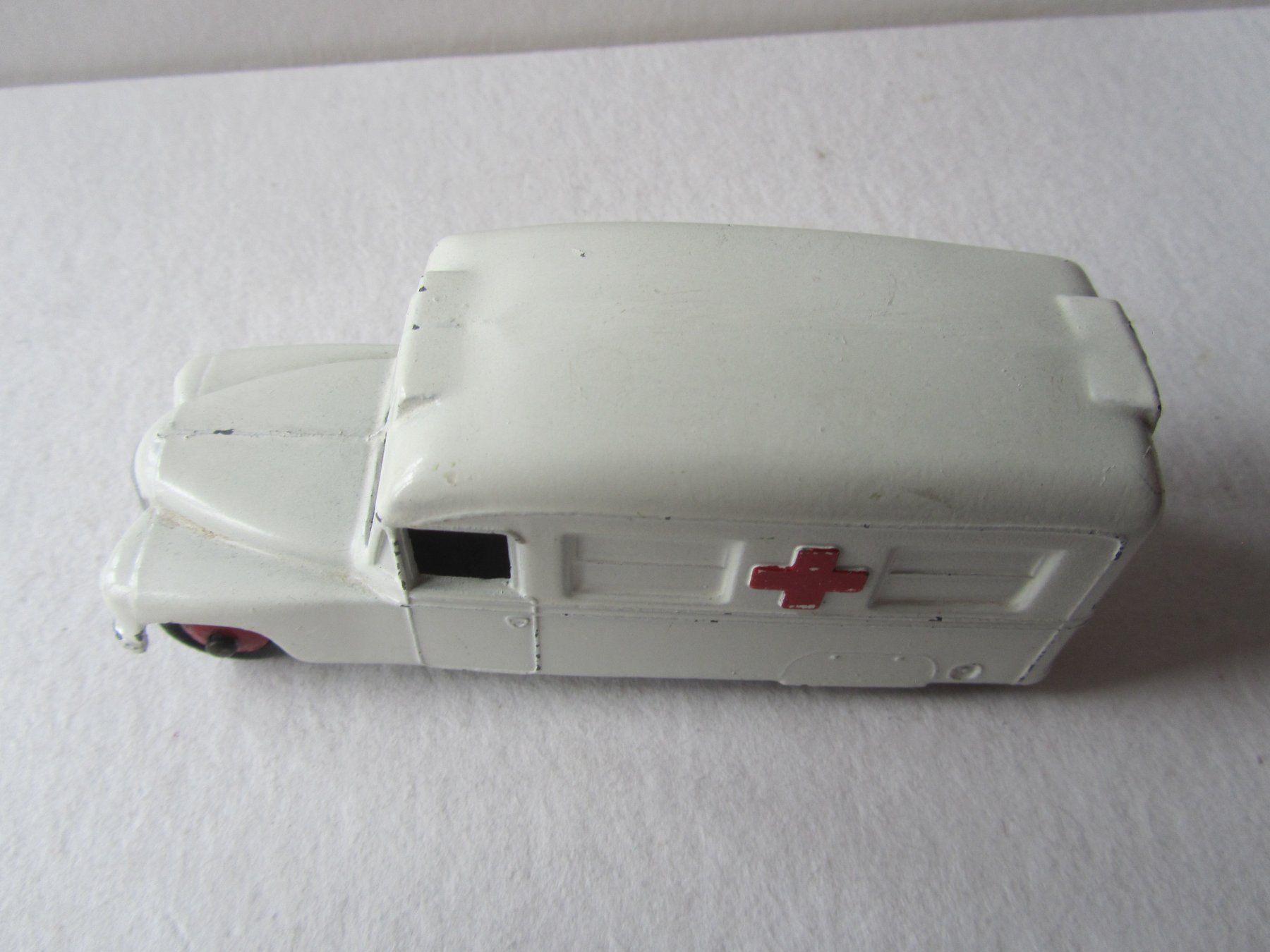 Dinky Toys Modellini d'auto: Daimler Ambulance, Dinky Toys – Usato da Weiningen ZH venduto da dietsch57 4