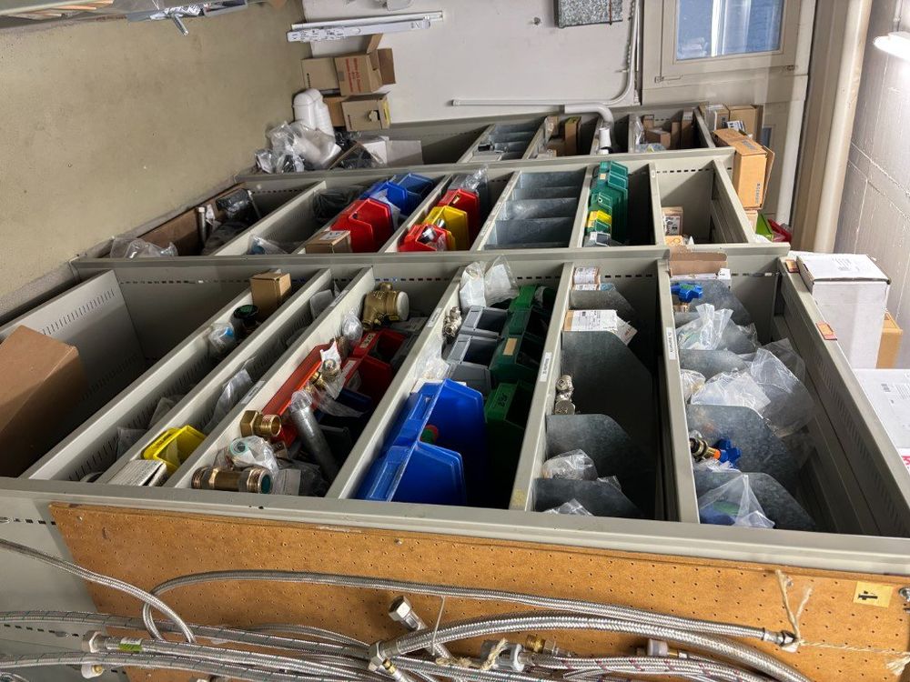 Posser Posten Sanitär (Lot 306) Standort 8400 Winterthur (Gebraucht) in ...