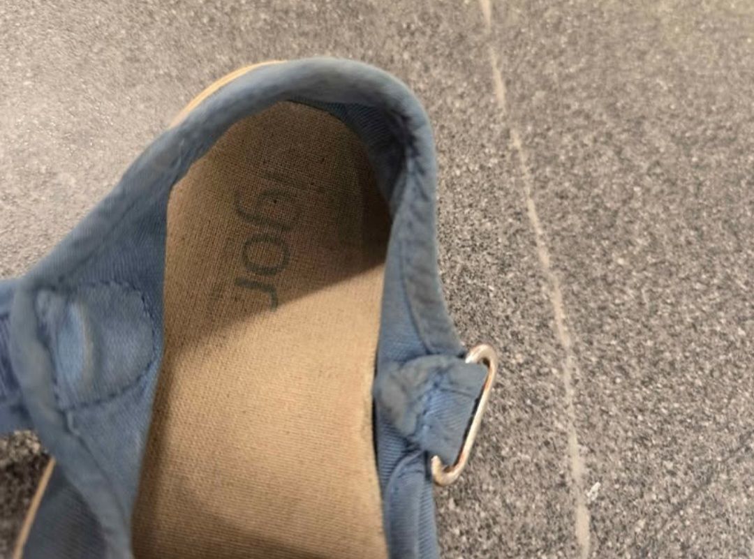 Schuhe für Jungen: chaussure enfant IGOR taille 22 – Gebraucht aus Saxon von trapmal_tcg 1