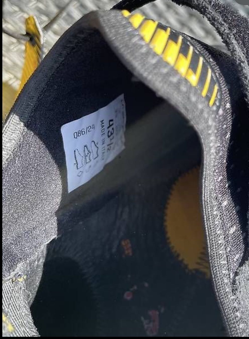 La Sportiva Herrenschuhe: La Sportiva Solution Comp Gr. 43.5 – Gebraucht aus Baar von leszek_wo 1