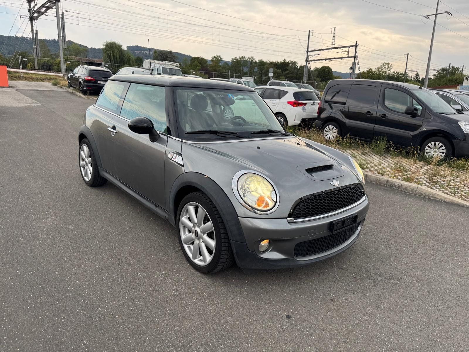 Mini Autos: Mini Cooper S Automatique – D'occasion à Gland par Duvernay01 1