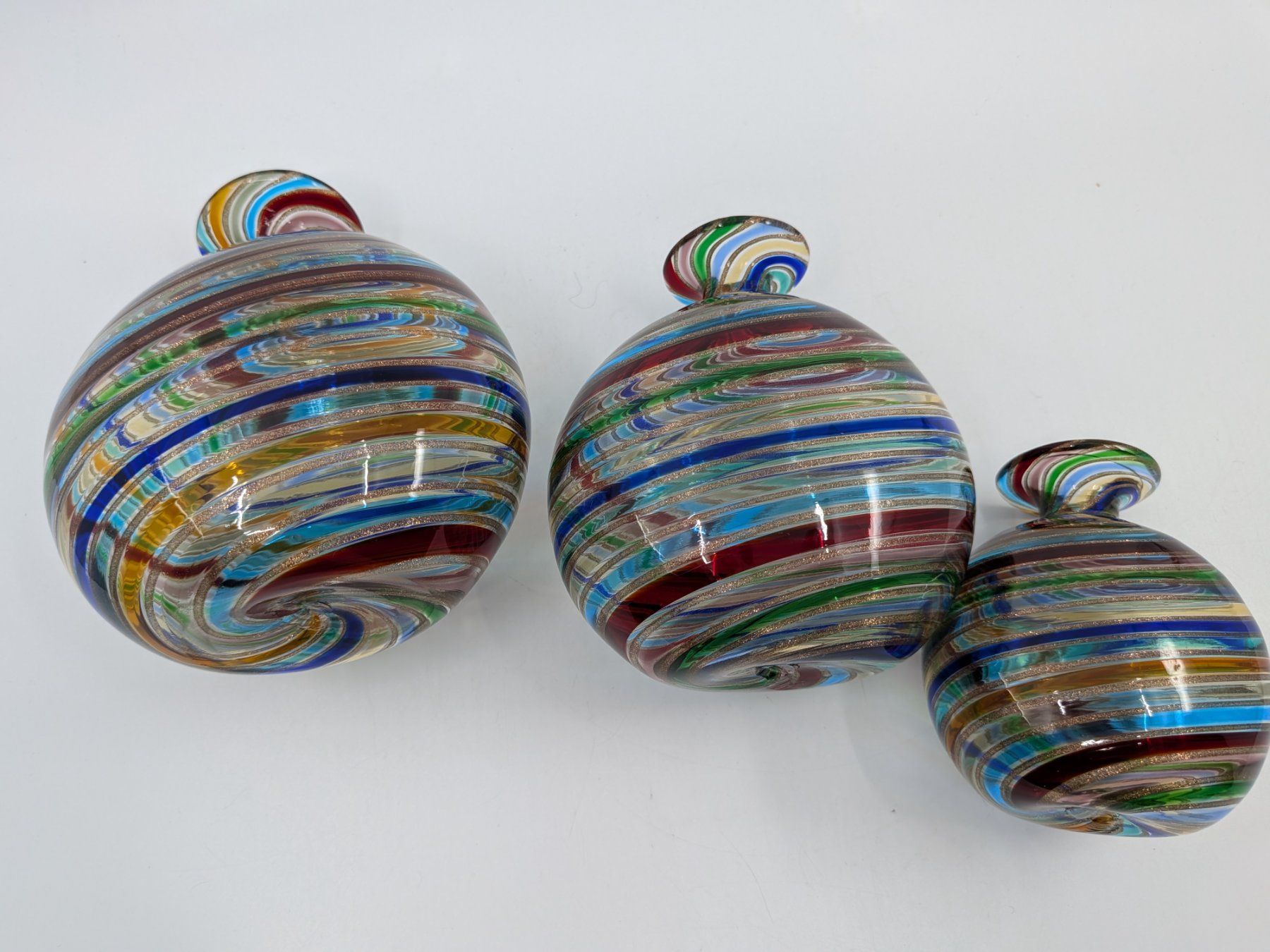 Murano Vase & Récipients: 3 Murano Flaschen, Flakons oder Vasen – D'occasion à Emmen par magelan 4