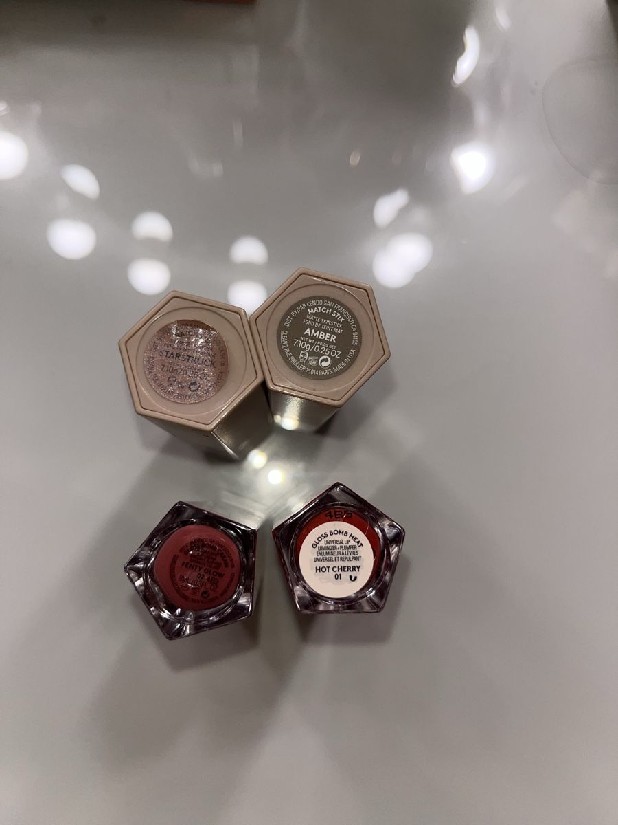 Make-up: Fenty beauty Make-up Set – Usato da Zürich venduto da JB23JB 2