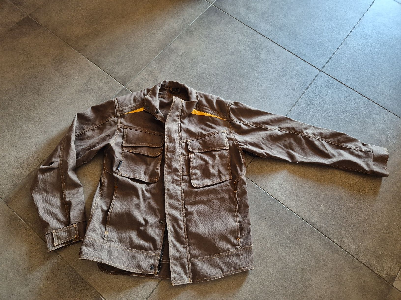 Giacche: Mascot Arbeitsjacke – Nuovo (secondo la descrizione) da Wasen im Emmental venduto da GPower44