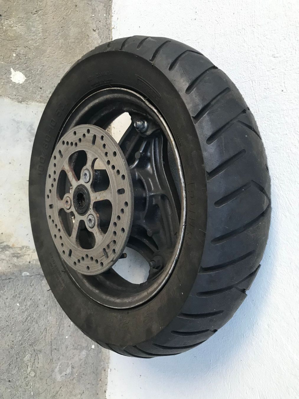 Pneumatici & Ruote complete: Suzuki AN  125 Kompletrad – Usato da Spreitenbach venduto da Schumacher 2