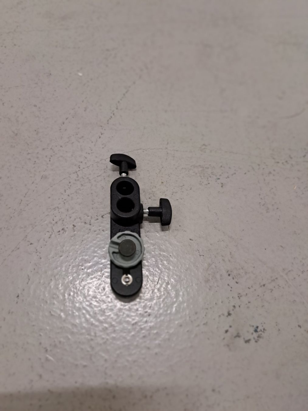 Manfrotto Altri Accessori: Magic Arm Manfrotto MA143 dreiteilig – Usato da Embrach venduto da lichttechnik 7