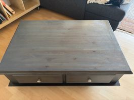 Couchtisch Holz grau mit zwei Schubladen guter Zustand