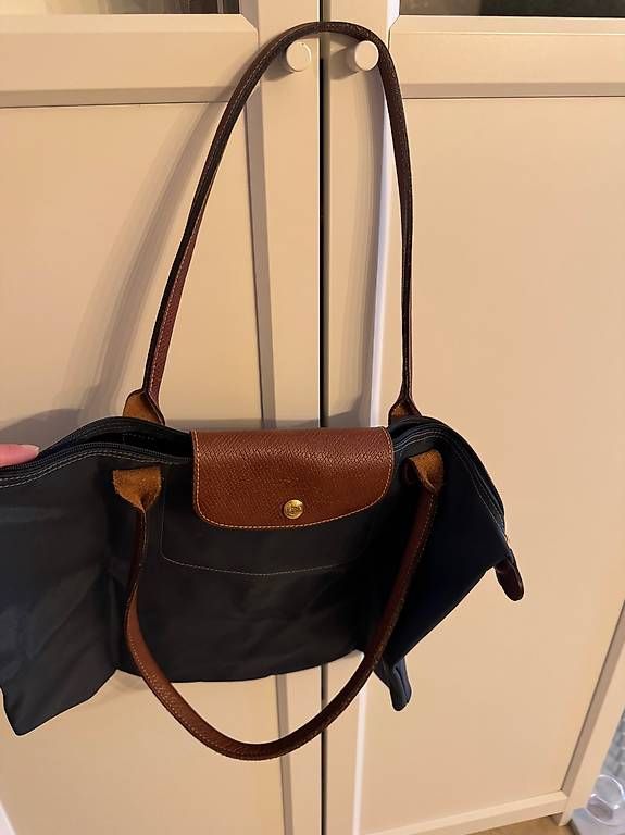 Sacs femmes: Longchamp dunkelblau, le pliage L – D'occasion à Zürich par _nushy 1