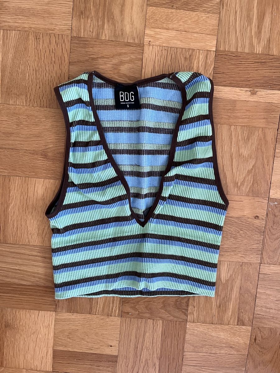 Tops: Top BDG – Gebraucht aus Bern von ann1e