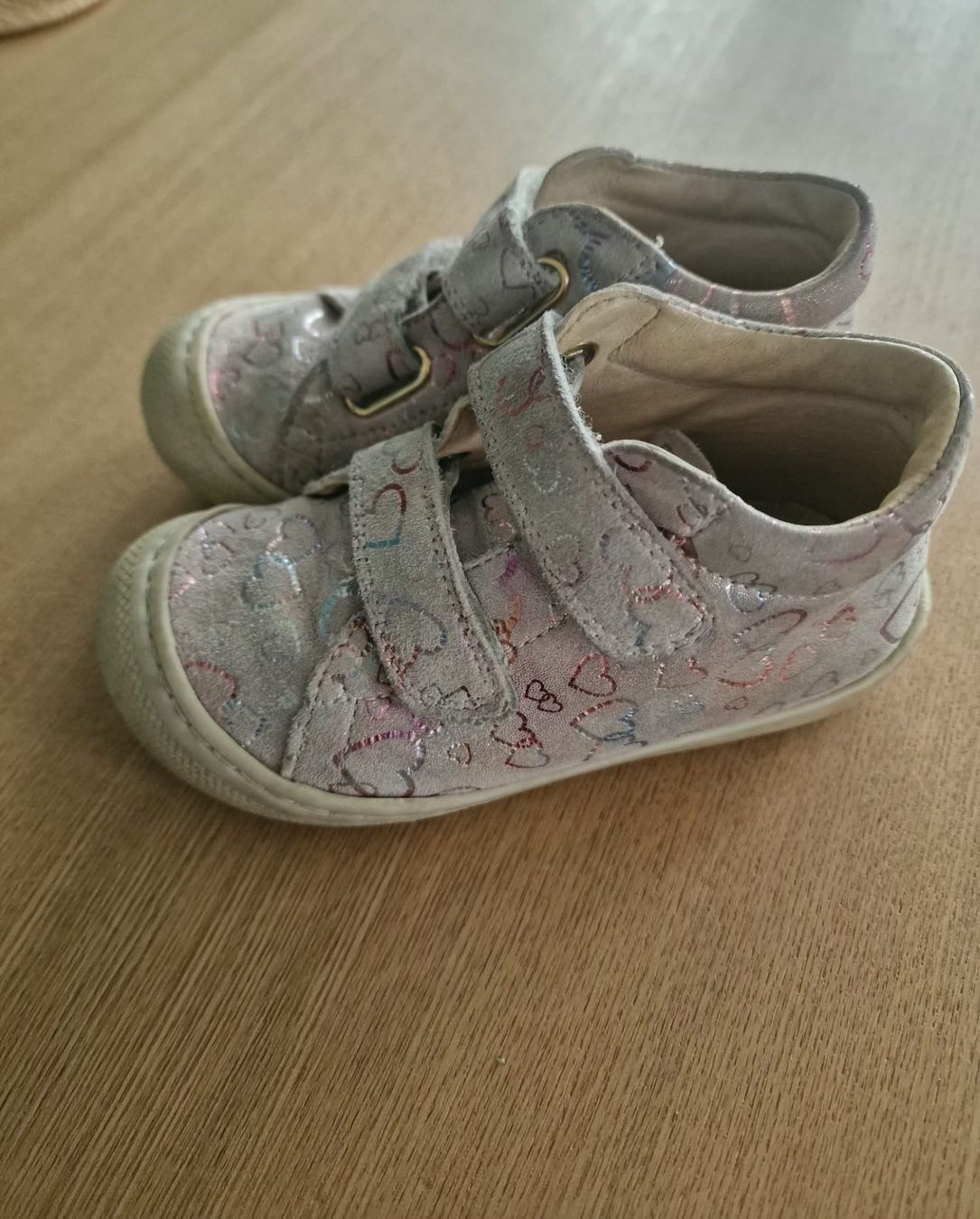 Naturino Scarpe per ragazze: Naturino Mädchen Schuhe grösse 24 – Usato da Seftigen venduto da G00 2