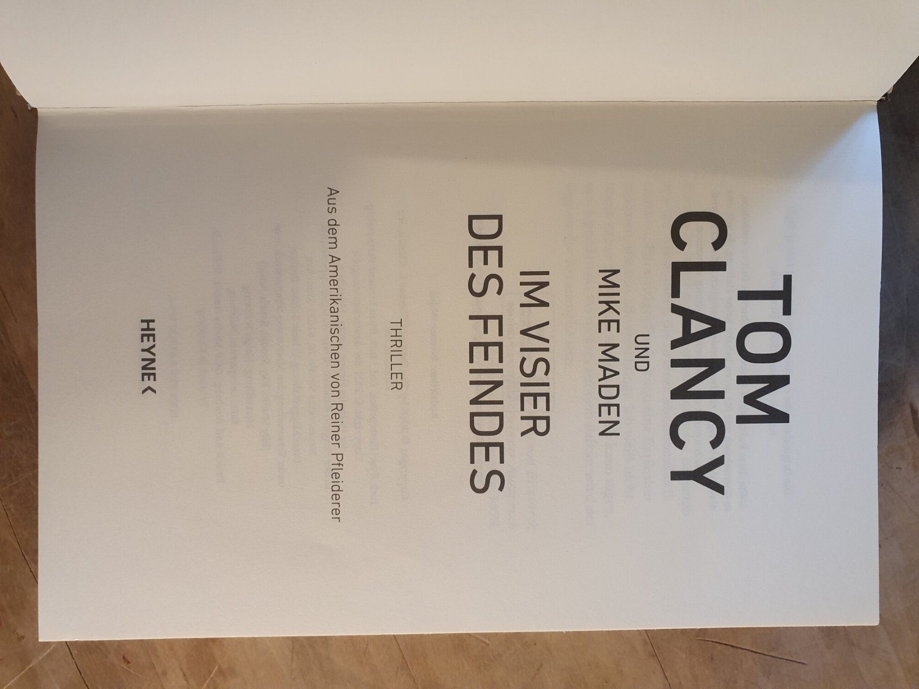 Libri: Im Visier des Feindes Tom Clancy Heyne – Usato da Zürich venduto da loosebone 2