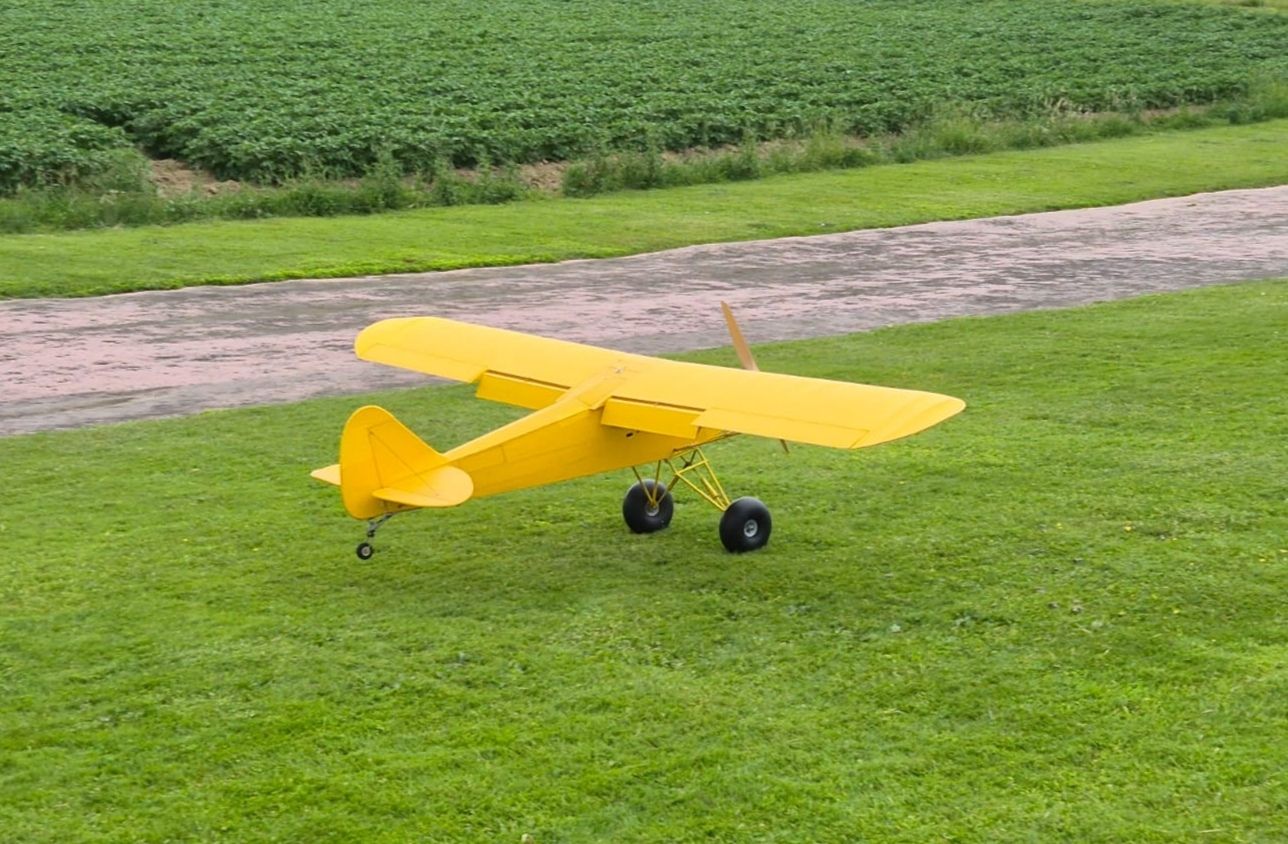 RC Modellbau: grosse Piper zu verkaufen – Gebraucht aus Menziken von Sintro 1
