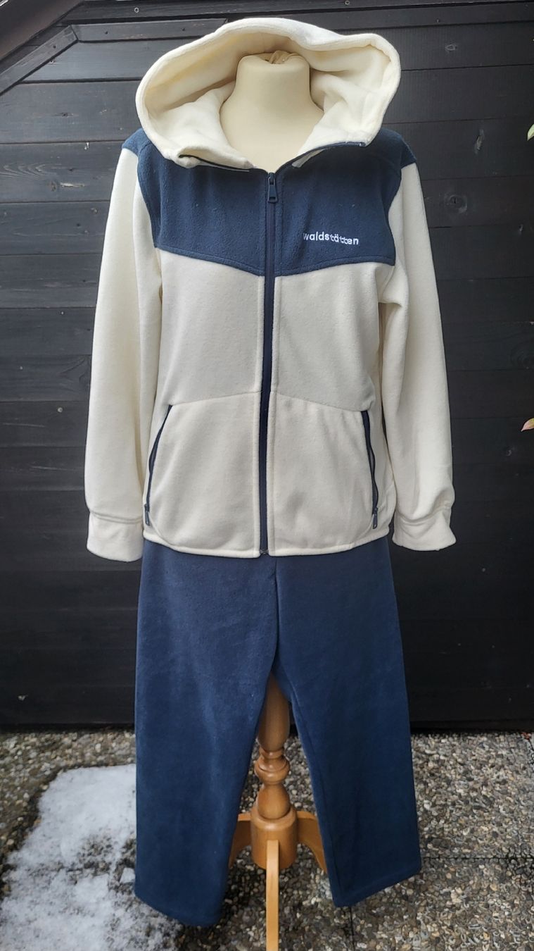 Giacche: Ensemble polaire chaud – Nuovo (secondo la descrizione) da Fribourg venduto da VictoriaShop7