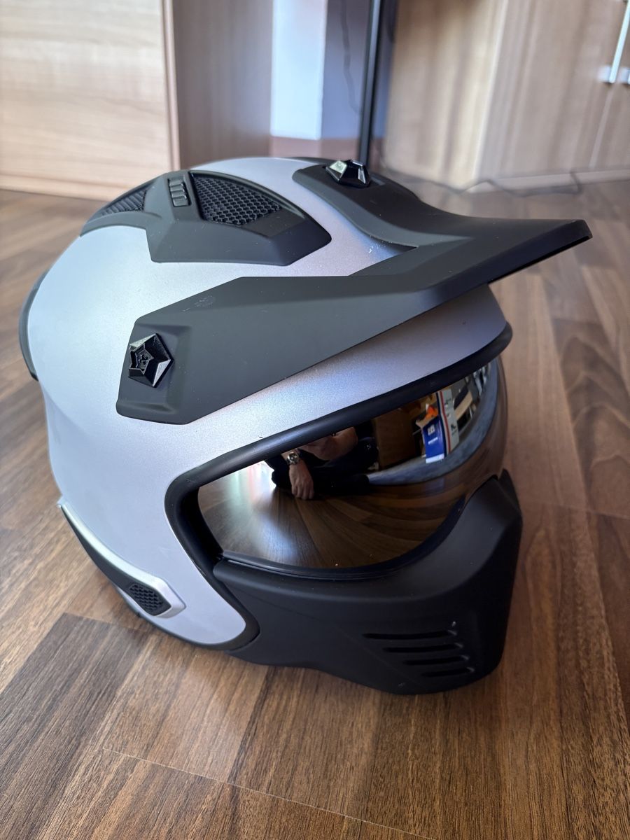 Caschi & visiere: Casque moto Astone Elektron 4 en 1 – Nuovo e nell'imballaggio originale da St-Pierre-De-Clages venduto da chapje