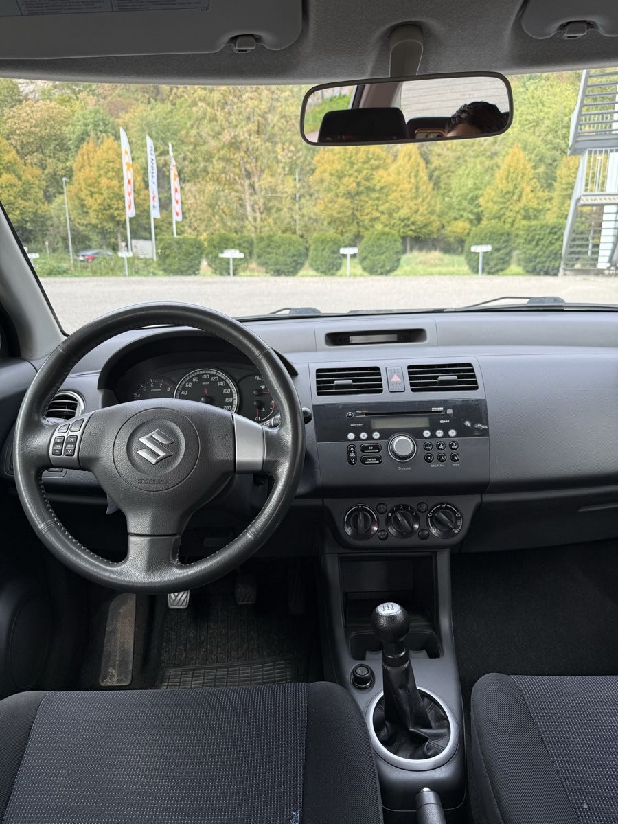 Suzuki Automobili: SUZUKI SWIFT 4x4 MFK 29.09.26 – Usato da Biel/Bienne venduto da MK_Cars 8