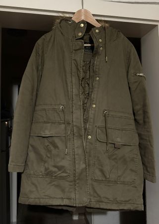 Parka chaude kaki avec capuche fourrée - Taille 38 neuve