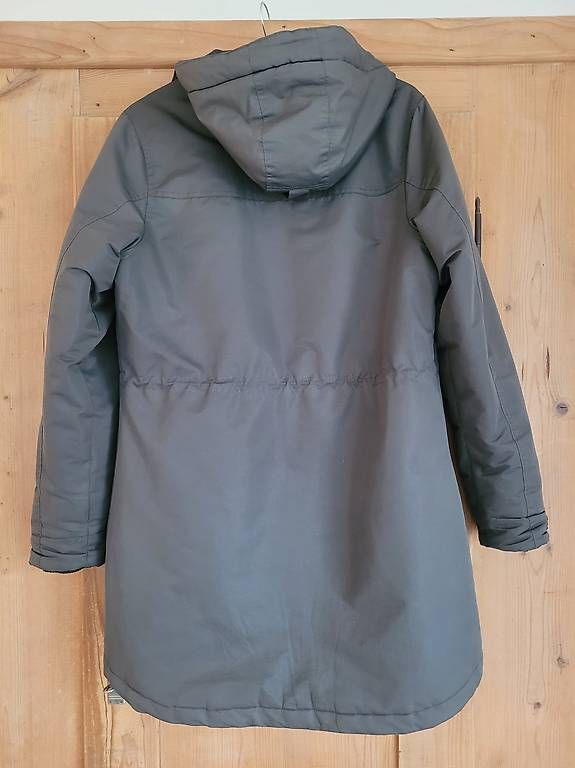 Cappotti: Winterjacke/Mantel Grösse 36 – Usato da Bern venduto da alinelangenegger01 1